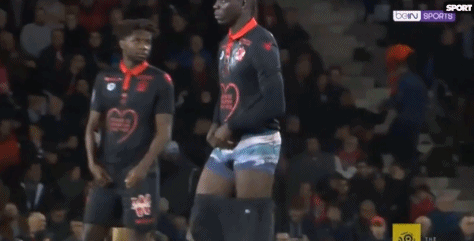 NBA战报：巴恩斯28分7板7助，猛龙121-118险胜开拓者