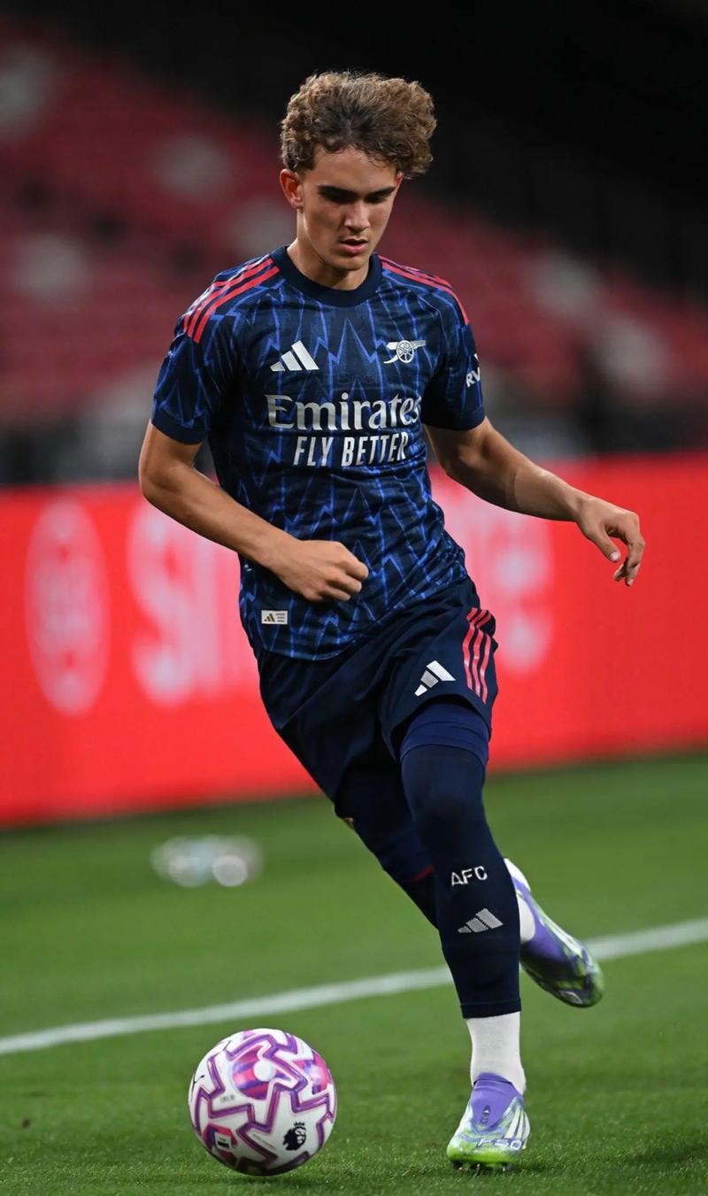 欧冠前瞻：本菲卡出线前景不妙，那不勒斯状态不俗为晋级争三分