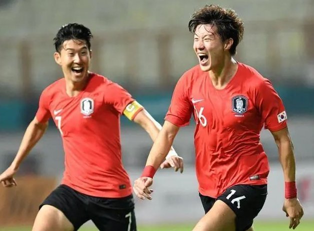 【战报】2025LPL春季赛季后赛EDG 3-0 TES，Scout发威EDG势如破竹